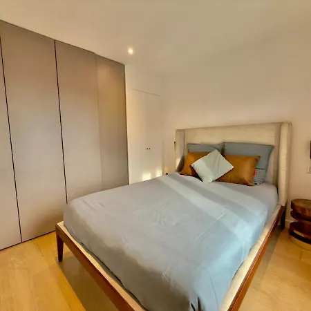 Moderne - Lumineux - Vue Port Antibes